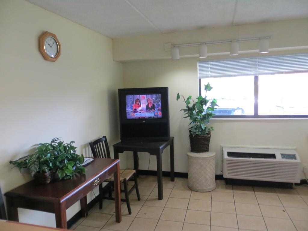 A2C Budget Hotel Атланта Экстерьер фото